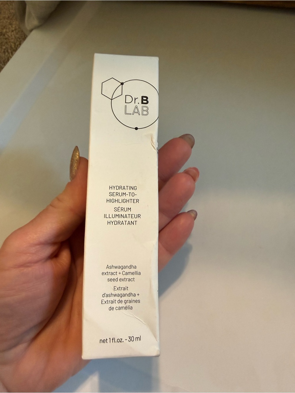 Hydrating Serum-to-Highlighter — White